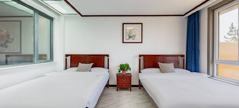 慢海loft度假公寓(朵山路分店)图片