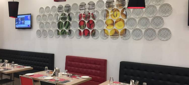 红狐狸柠檬树酒店，60区，古鲁格拉姆(Red Fox by Lemon Tree Hotels, Sector 60, Gurugram)图片