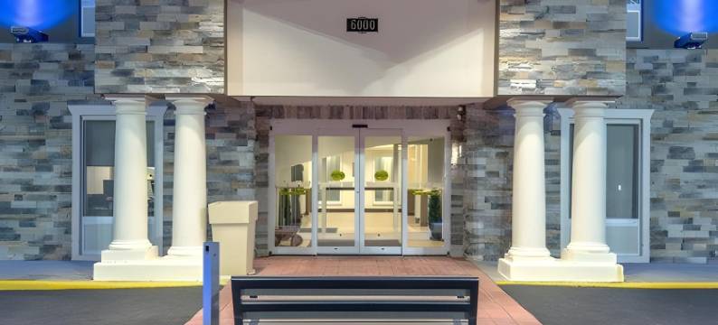 洲际酒店集团旗下智选假日酒店及套房费城 - 芒特劳雷尔(Holiday Inn Express & Suites PHILADELPHIA - MT. LAUREL by IHG)图片