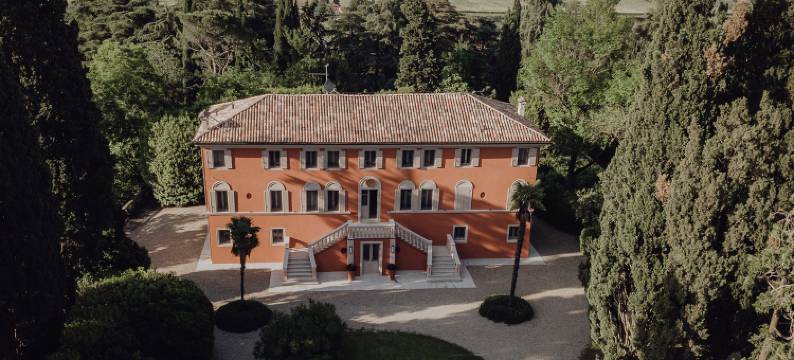 朗科洛接力赛 1888(Relais Roncolo 1888)图片