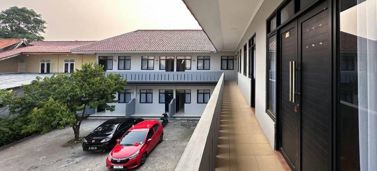 RedDoorz near Maulana Yusuf Stadium Serang图片