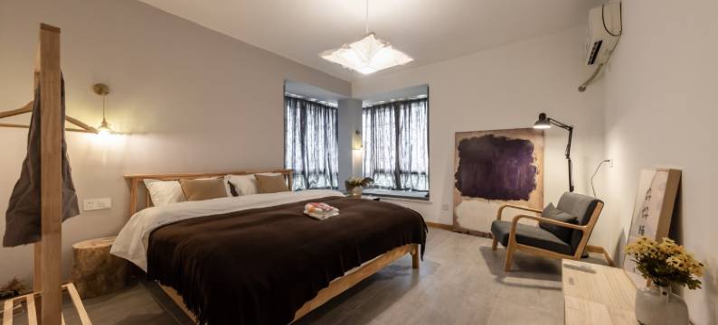 伊舍桃子公寓(人民东路分店)图片