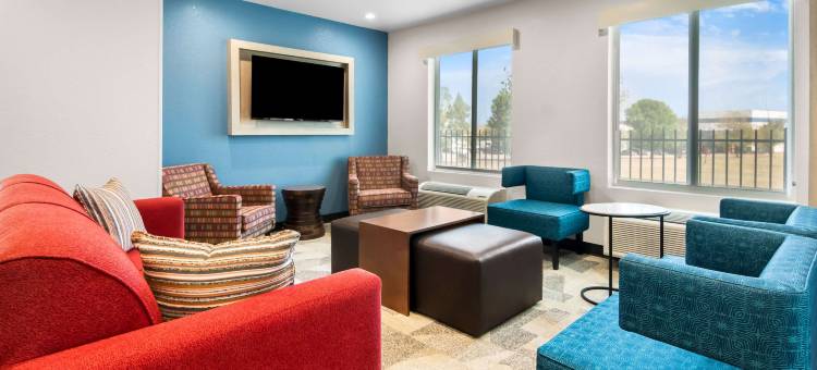 克拉丽奥波因特酒店(Clarion Pointe Fort Worth East - Arlington)图片