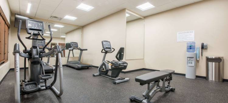 布里奇波特-克拉克斯堡浩枫温德姆公寓(Hawthorn Suites by Wyndham Bridgeport/Clarksburg)图片