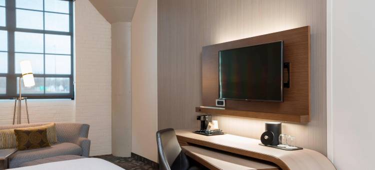 滑铁卢雪松瀑布万豪万怡酒店(Courtyard Waterloo Cedar Falls)图片