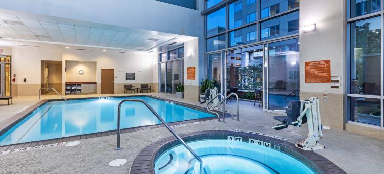 休斯顿能源走廊希尔顿安泊酒店(Embassy Suites by Hilton Houston Energy Corridor)图片