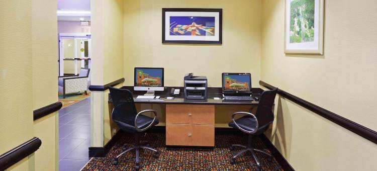 塔尔萨卡托萨拉昆塔温德姆套房酒店(La Quinta Inn & Suites by Wyndham Tulsa - Catoosa Route 66)图片