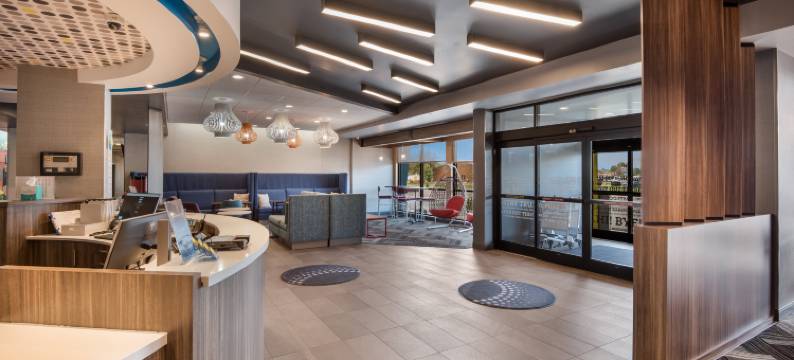 华沙希尔顿特鲁酒店(Tru by Hilton Warsaw)图片