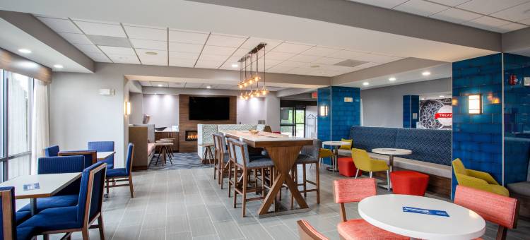 希尔顿欢朋酒店-埃尔金斯斯(Hampton Inn Elkins)图片