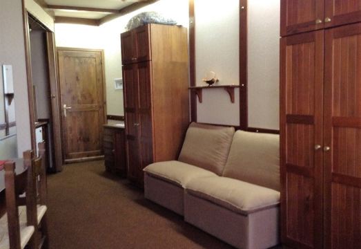 Warm and cozy studio apartment ideal for skiers Hotel Overview