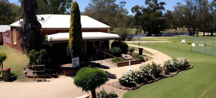 福布斯城市乡村汽车旅馆(Town & Country Motor Inn)图片