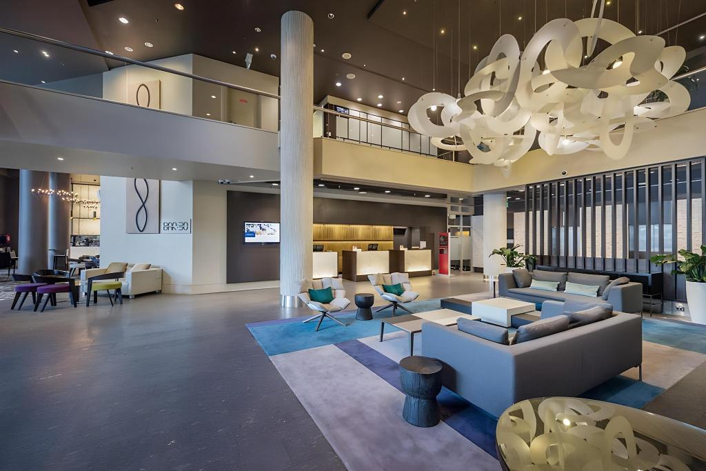 PARKROYAL Parramatta Over view