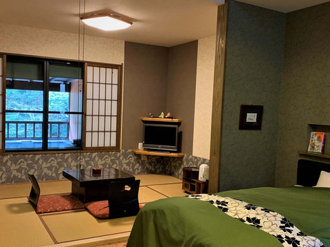 菊池溪谷温泉 岩藏