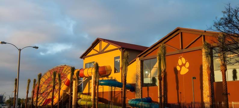 阿纳海姆大狼屋酒店(Great Wolf Lodge Southern California)图片