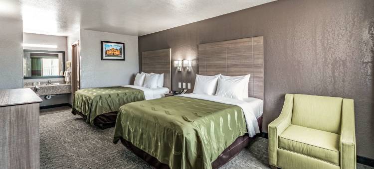 东 I-10 近佛斯特银行中心凯艺酒店(Quality Inn I-10 East Near Frost Bank Center)图片