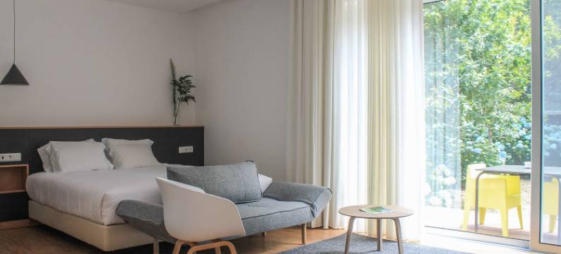 弗纳斯湖森林生活公寓酒店(Furnas Lake Forest Living)图片