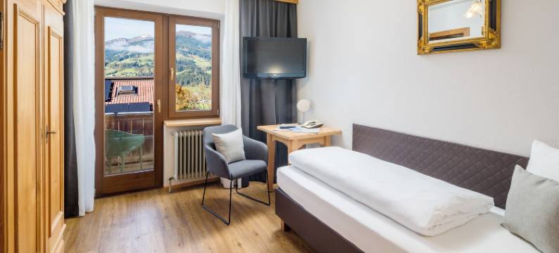 Standlhof齐勒塔尔酒店(Hotel Standlhof Zillertal)图片