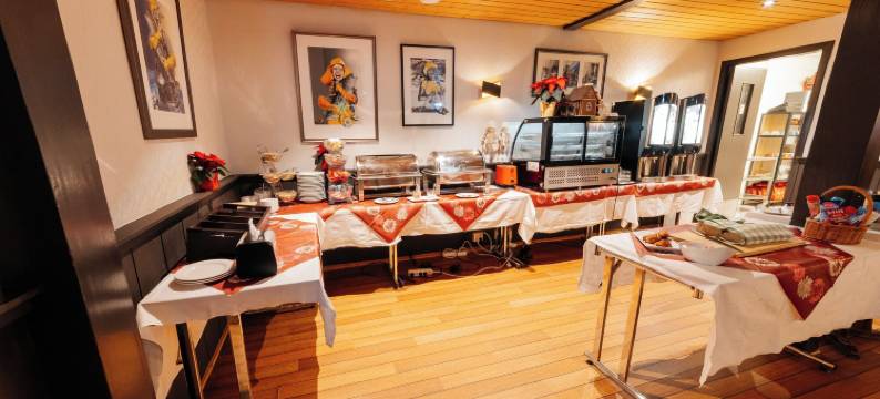 米雷海滨酒店(Myre Kysthotell)图片