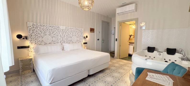 阿克拉酒店巴达霍斯(Akla Hotel Badajoz)图片