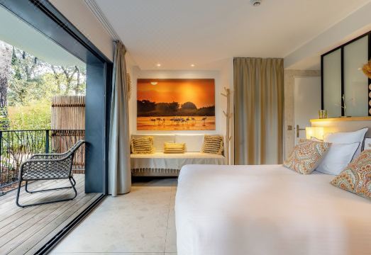 Le Lodge des Îles d'Or Hotel Overview