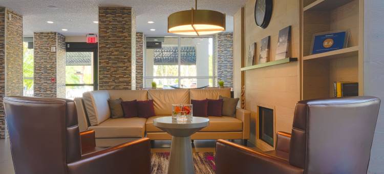 棕榈客栈和套房(The Palms Inn & Suites Miami, Kendall, FL)图片