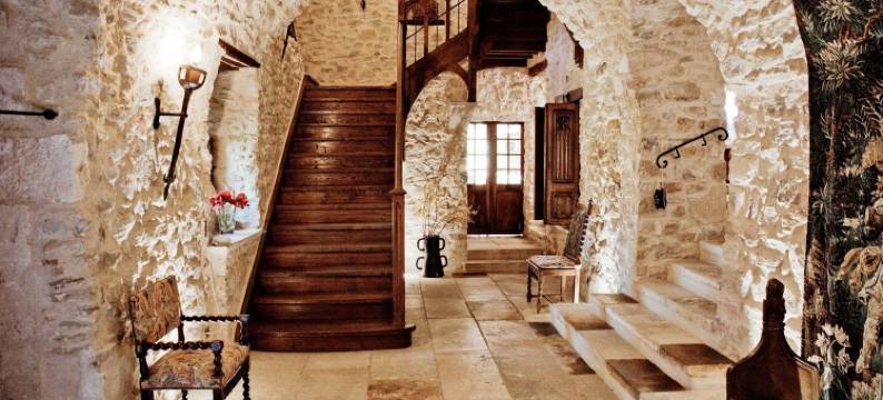 拉维里耶雷酒店(La Verrière)图片