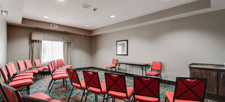 Holiday Inn Express & Suites ST。云(Holiday Inn Express & Suites ST. Cloud)图片