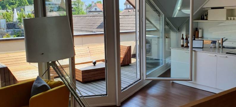 市中心狮子纪念碑附近顶层公寓(Top City Center Apartments Location Next to Lion Monument)图片