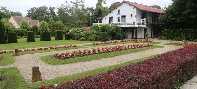 杜巴斯-布雷奥城堡酒店(Hôtellerie du Bas-Bréau)图片