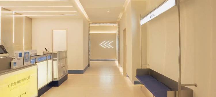 网鱼电竞酒店(上海汽车会展中心安亭地铁站店)图片