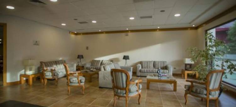 圣地亚哥德阿尔马格罗蒙特港酒店(Hotel Diego de Almagro Puerto Montt)图片