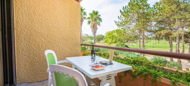 拉朗格日高尔夫公寓式酒店(Lagrange Vacances Résidence du Golf)图片