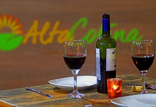 Alta Colina Chalés Hotel Overview