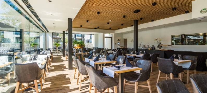 金湖酒店(Golden Lakes Hotel)图片