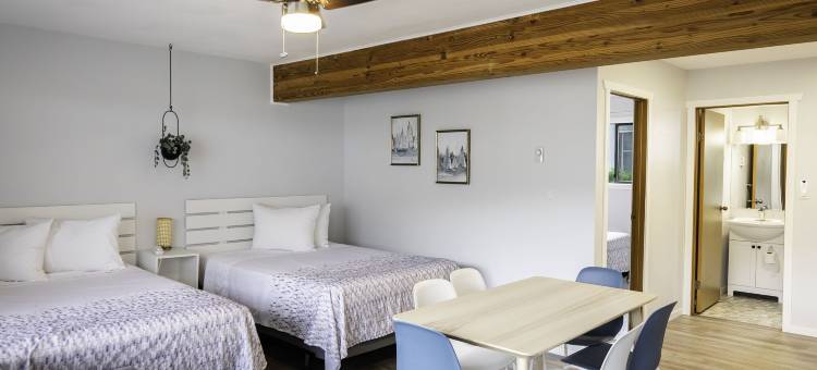 Poplars Motel on the Lake图片