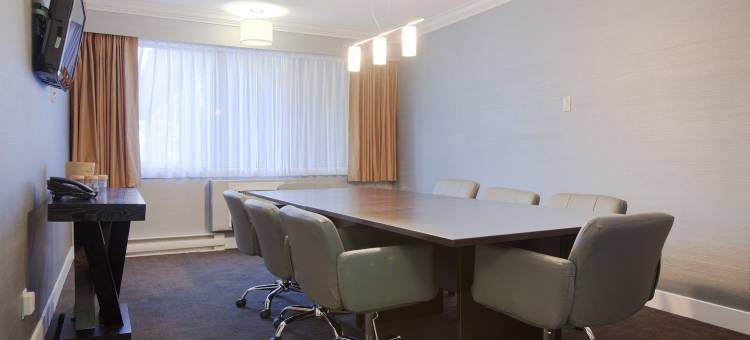 桑德曼威廉斯莱克套房酒店(Sandman Hotel & Suites Williams Lake)图片