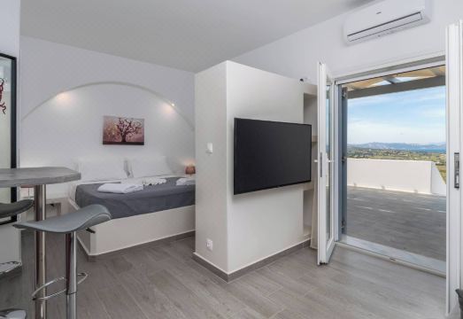 Sunset Village Hotel Overview