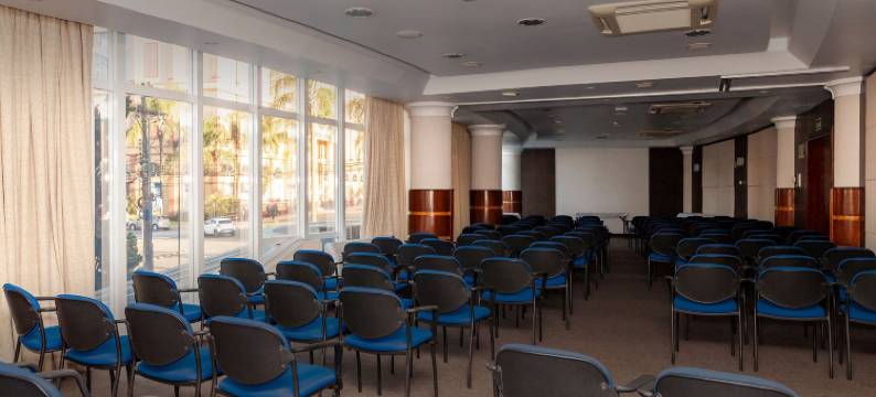 TRI HOTEL VITTORIA BENTO图片