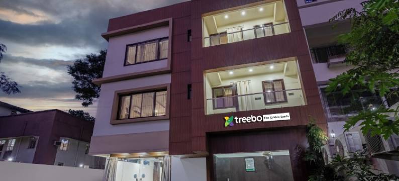 比斯图普尔的Treebo金色沙滩(Treebo the Golden Sands, Bistupur)图片