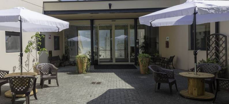 艾尔伯格特雷别墅酒店(Hotel Tre Ville)图片