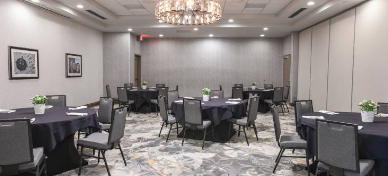 辛辛那提市中心希尔顿花园酒店酒店(Hilton Garden Inn Cincinnati/Midtown)图片