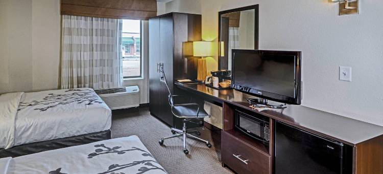 春之湖 - 费耶特维尔自由堡附近舒眠套房酒店(Sleep Inn & Suites Spring Lake - Fayetteville Near Fort Bragg)图片