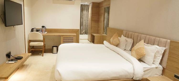 山达里亚金酒店 - 雷瓦(Samdariya Gold Hotel, Rewa)图片