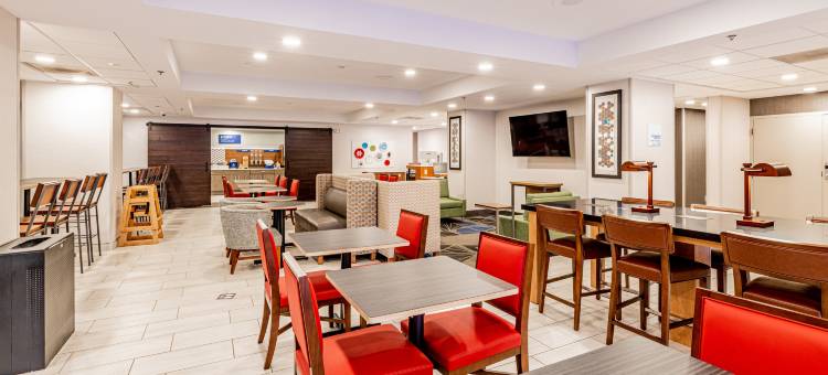 Holiday Inn Express 印第安纳波利斯南(Holiday Inn Express Indianapolis South)图片