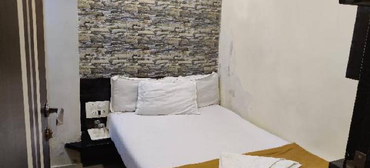 金萨加尔酒店(Hotel Golden Sagar)图片