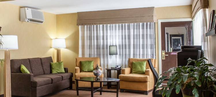 哈尼斯购物中心舒眠酒店(Sleep Inn Hanes Mall)图片