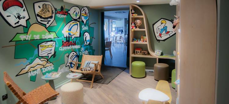 宜必思尚品克莱蒙费朗勒布雷泽特机场酒店(Ibis Styles Clermont-Ferrand le Brézet Aéroport)图片