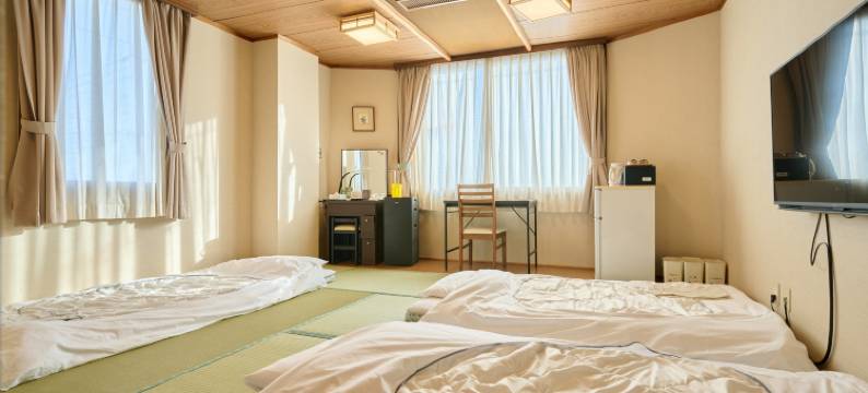 冈三酒店(Okasan Hotel)图片