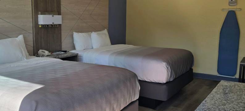 品质套房酒店东点 - 亚特兰大地区(Quality Inn & Suites East Point - Atlanta Area)图片