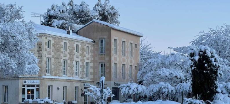 洛吉斯酒店勒里切利厄 - 罗扬大西洋(Logis Hotel le Richelieu - Royan Atlantique)图片